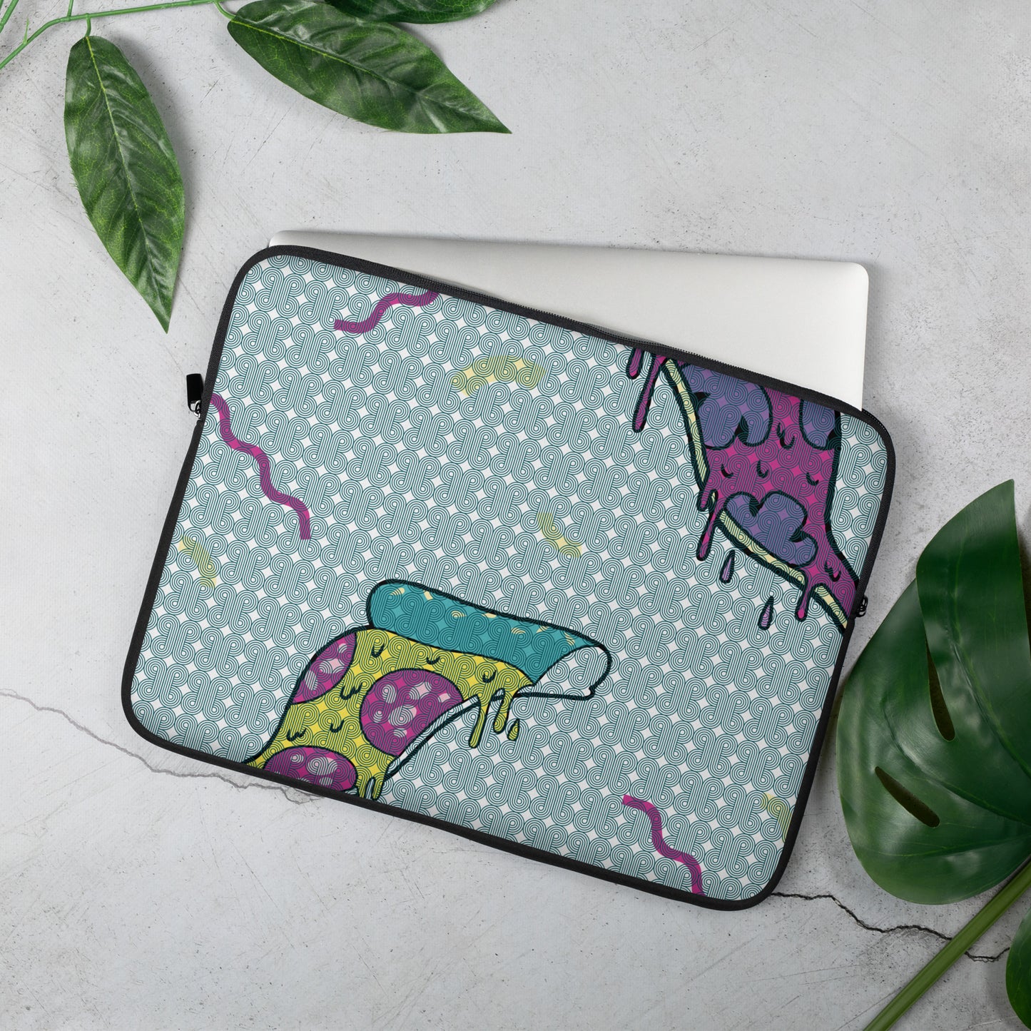 Paralysing PizzA Laptop Sleeve